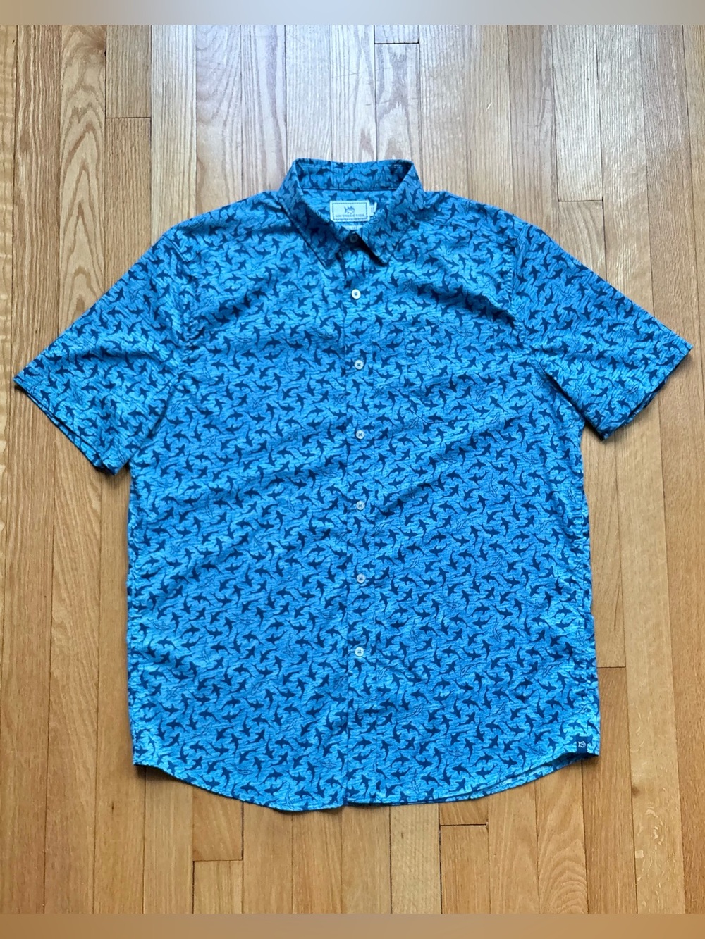 Southern Tide Mens Short Sleeve Intercoastal Sport Shirt Medium Blue Sharks